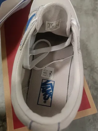 Vans Ward Beige y Azul