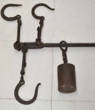 Báscula Romana Antigua