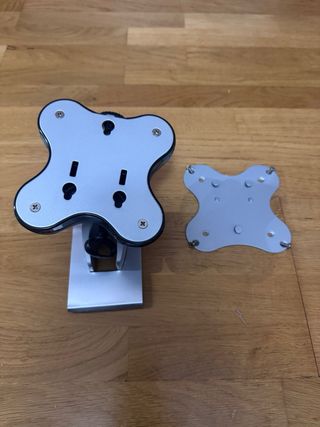 Soporte para TV metálico