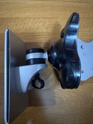 Soporte para TV metálico