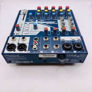 MESA DE MEZCLAS SOUNDCRAFT NOTEPAD 8FX CON TRANDFORMADOR