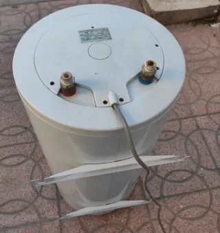 Calentador de agua Edesa