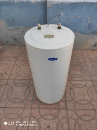 Calentador de agua Edesa