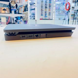 CONSOLA SONY PS4 SLIM 1TB + CABLES