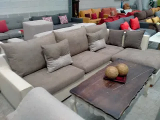 Cheslong tipo rinconera en muy buen estado