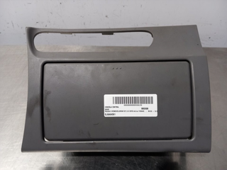 CONSOLA CENTRAL MAZDA 6 FAMILIAR (GY) GJ6A64361