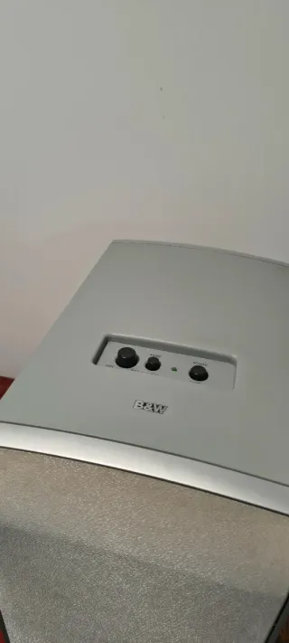 Subwoofer y 5.1 Bowers & Wilkins