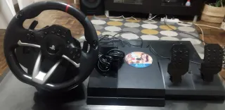 PS4 + Volante y Pedales + Juego