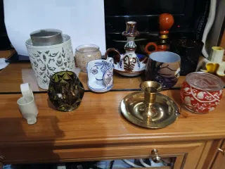 Portavelas, Palmatorias, candelabros, velas,etc