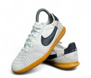 Nike Streetgato Beige/Blanco Talla a elección