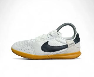 Nike Streetgato Beige/Blanco Talla a elección