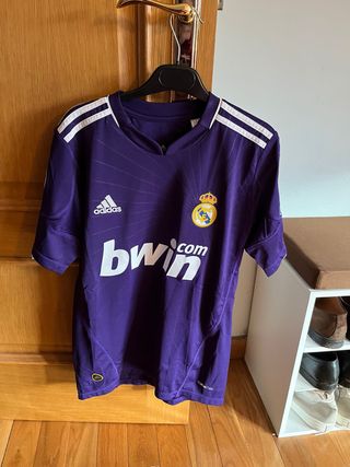 Camiseta Real Madrid Adidas Morada Higuain talla s