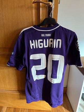 Camiseta Real Madrid Adidas Morada Higuain talla s