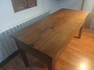 Mesa rústica madera maciza con almacenaje
