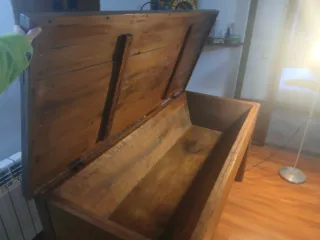 Mesa rústica madera maciza con almacenaje