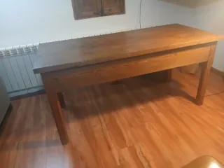 Mesa rústica madera maciza con almacenaje