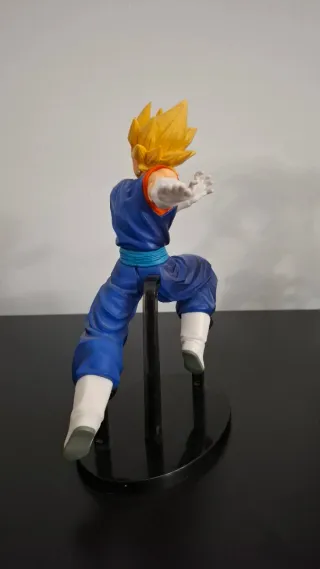 Figura Dragon Ball Veggeto SSJ1