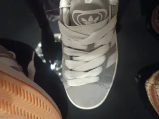 Zapatillas Adidas Campus Grises y Blancas