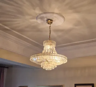 Lámpara de techo de cristal dorada