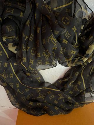 Pañuelo Louis Vuitton Monogram y Leopardo