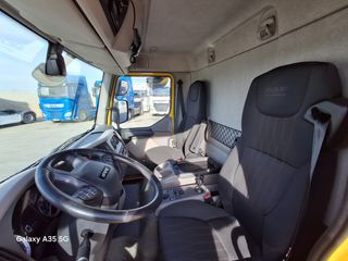 DAF LF 230 FA--CAMIONES FURGONES / CAMION PAQUETER