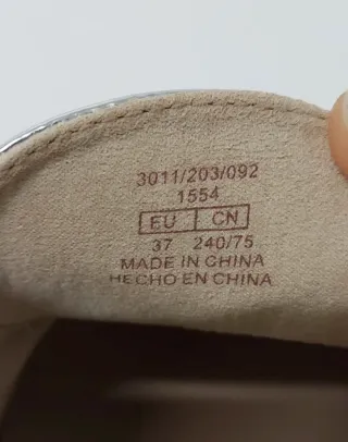 Zapatos plateados con cordones de Zara Girls  nr37