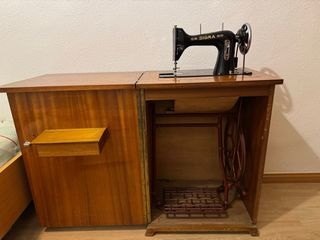 MÁQUINA DE COSER VINTAGE