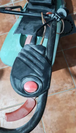 Cortacésped Bosch Rotak 37