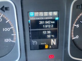 Mercedes ATEGO 1218L-CAMIONES FURGONES / CAMION PA