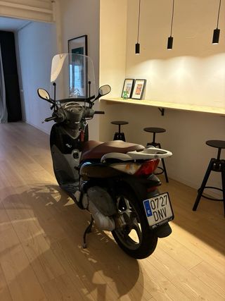 Honda SH 150i Scooter 2007 color negro