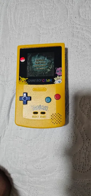 Nintendo Game Boy Color Edición Pikachu Amarilla