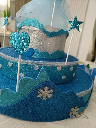 Torta scenografica Frozen Elsa