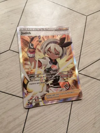 Carta Pokémon Judith Entrenador Partidario