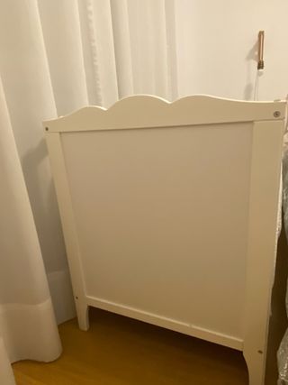 Cuna blanca IKEA modelo Hensvik