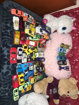 Colección de coches de juguete