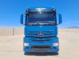 Mercedes ANTOS 1836-CAMIONES FURGONES / CAMION PAQ