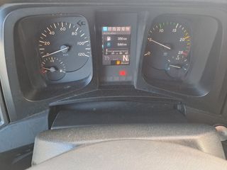 Mercedes ANTOS 1836-CAMIONES FURGONES / CAMION PAQ