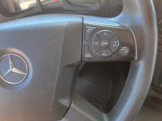 Mercedes ANTOS 1836-CAMIONES FURGONES / CAMION PAQ