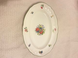 Fuente San Claudio Flores y Frutas