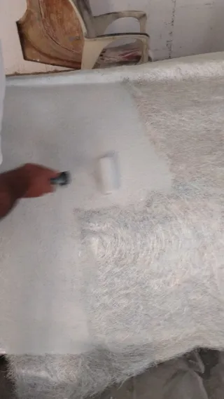 Embarcación 4 metros para restaurar y motor 3,6 hp