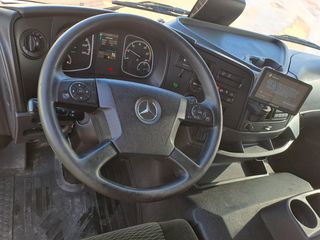 Mercedes ATEGO 1230L-CAMIONES FURGONES / CAMION PA