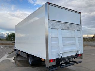 Mercedes ATEGO 818 L-CAMIONES FURGONES / CAMION PA