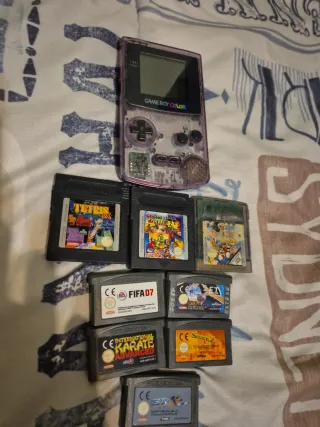 Nintendo Game Boy Color + 8 juegos