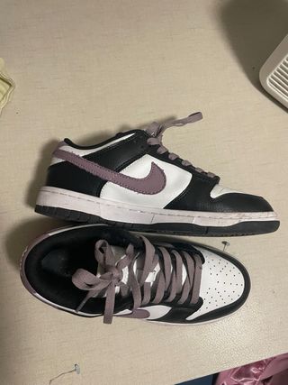 Nike Dunk Low Negro Blanco Morado