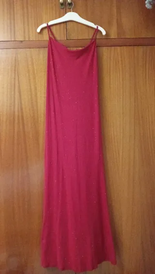 Vestido largo rojo brillante