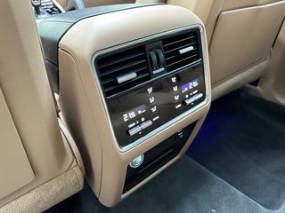 Porsche Cayenne E-Hybrid 340 kW (462 CV)