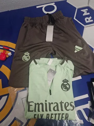 Chándal Real Madrid Adidas Talla 14
