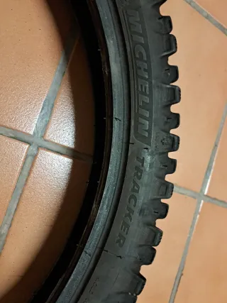 Michelin Tracker Neumático Moto