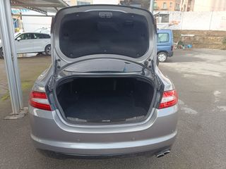 Jaguar XF 2012. EL REY DE LA ELEGANCIA.V.O