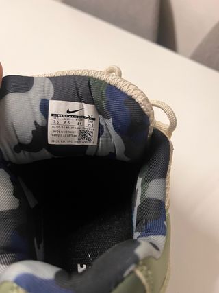 Tênis Nike Bege e Verde